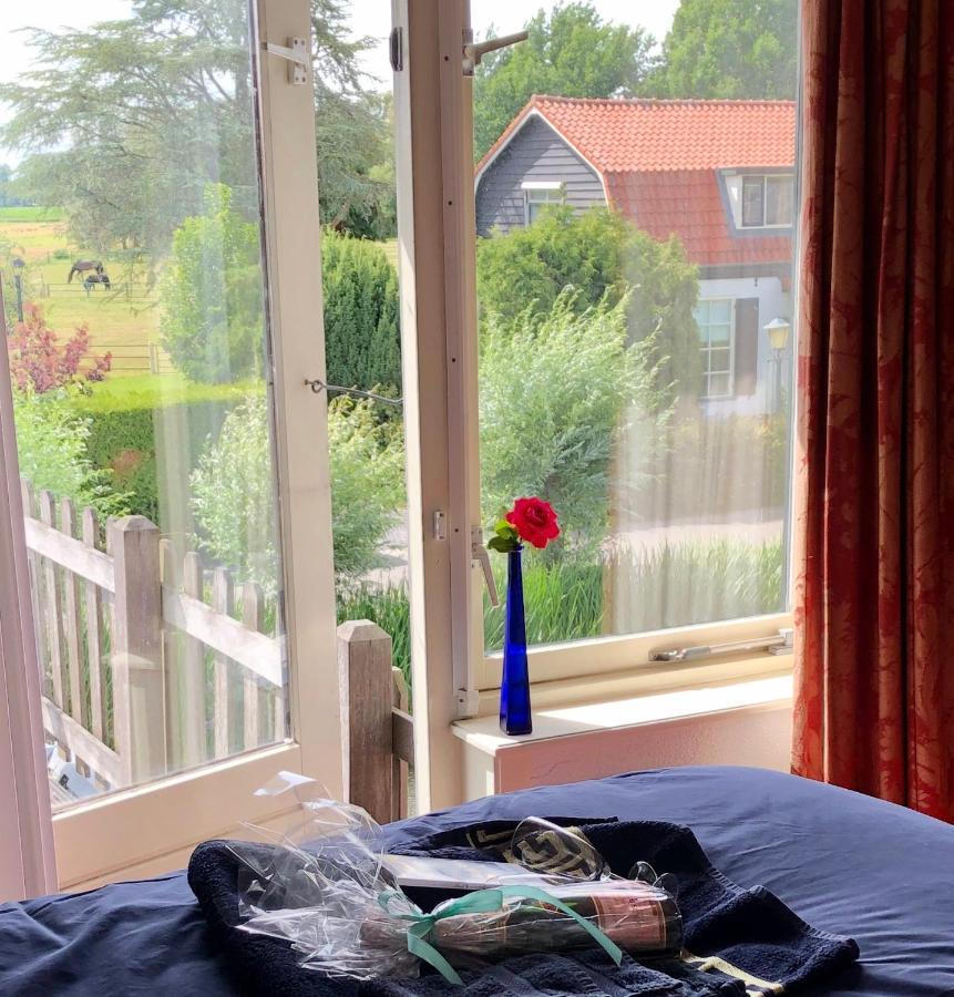 Art+bed&breakfast 's-Graveland Eksteriør billede